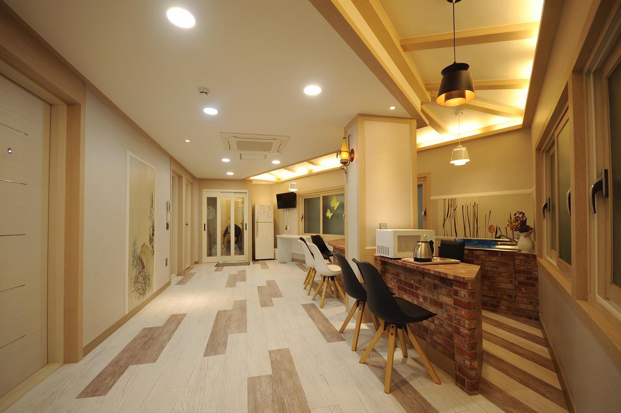 בוסאן Family Hotel Bnb מראה חיצוני תמונה