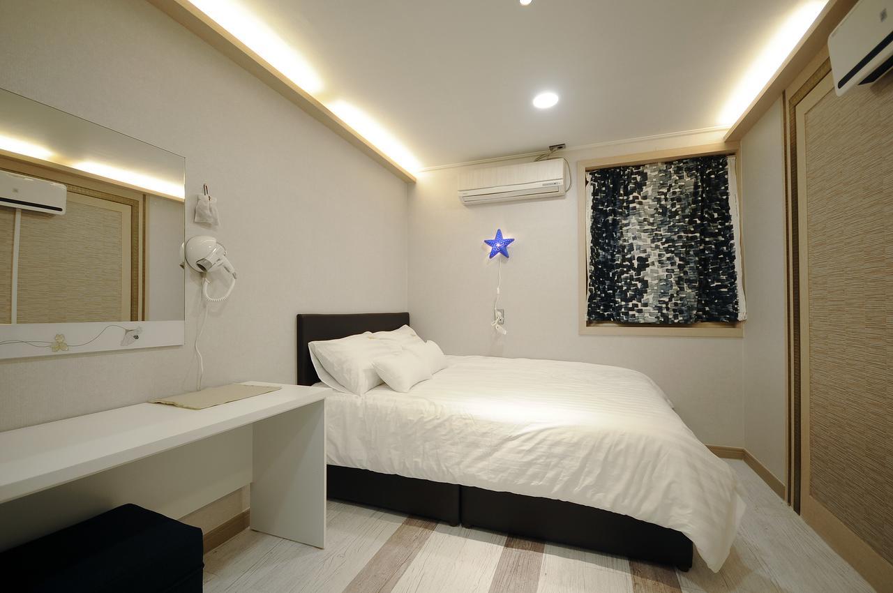 בוסאן Family Hotel Bnb מראה חיצוני תמונה