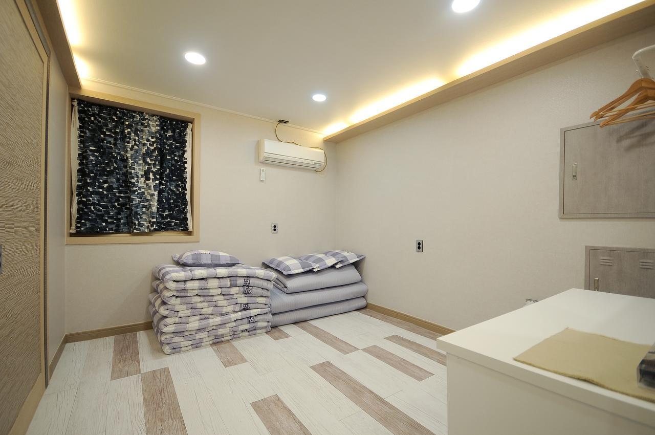 בוסאן Family Hotel Bnb מראה חיצוני תמונה