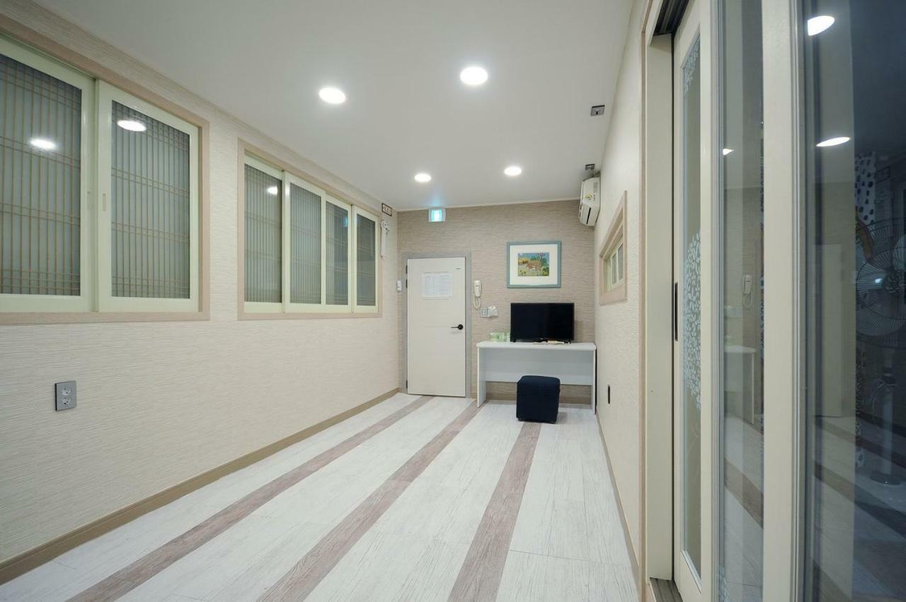 בוסאן Family Hotel Bnb מראה חיצוני תמונה